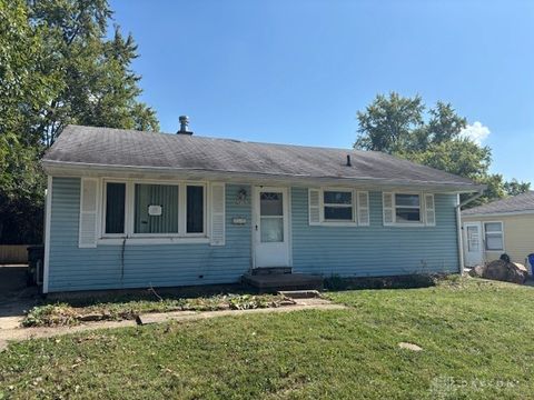 Photo of 1568 Garwood Drive, Dayton, OH 45432 (MLS # 944603)