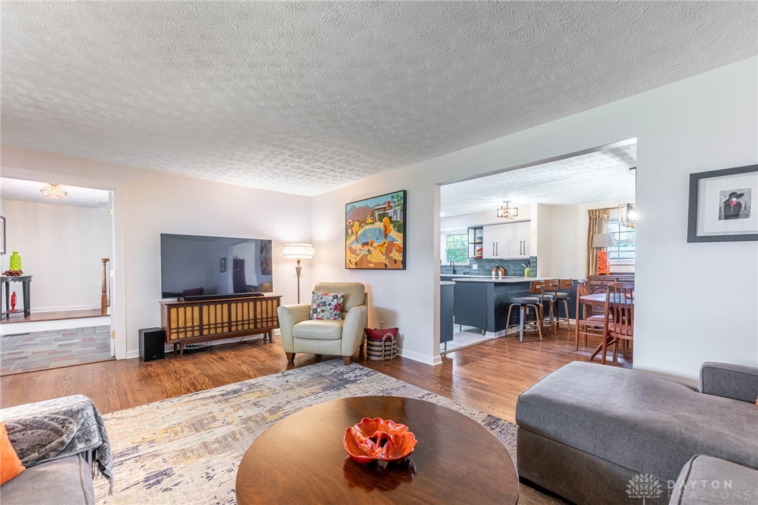 2318 Lantern Hill Drive, Dayton, Ohio image 8