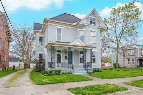 Photo of 308 Yankee Road, Middletown, OH 45044 (MLS # 956417)