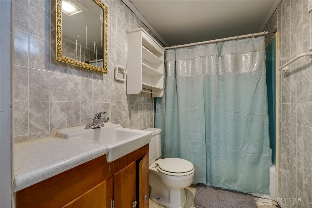 1022 Adams Street, Fairborn, Ohio image 23