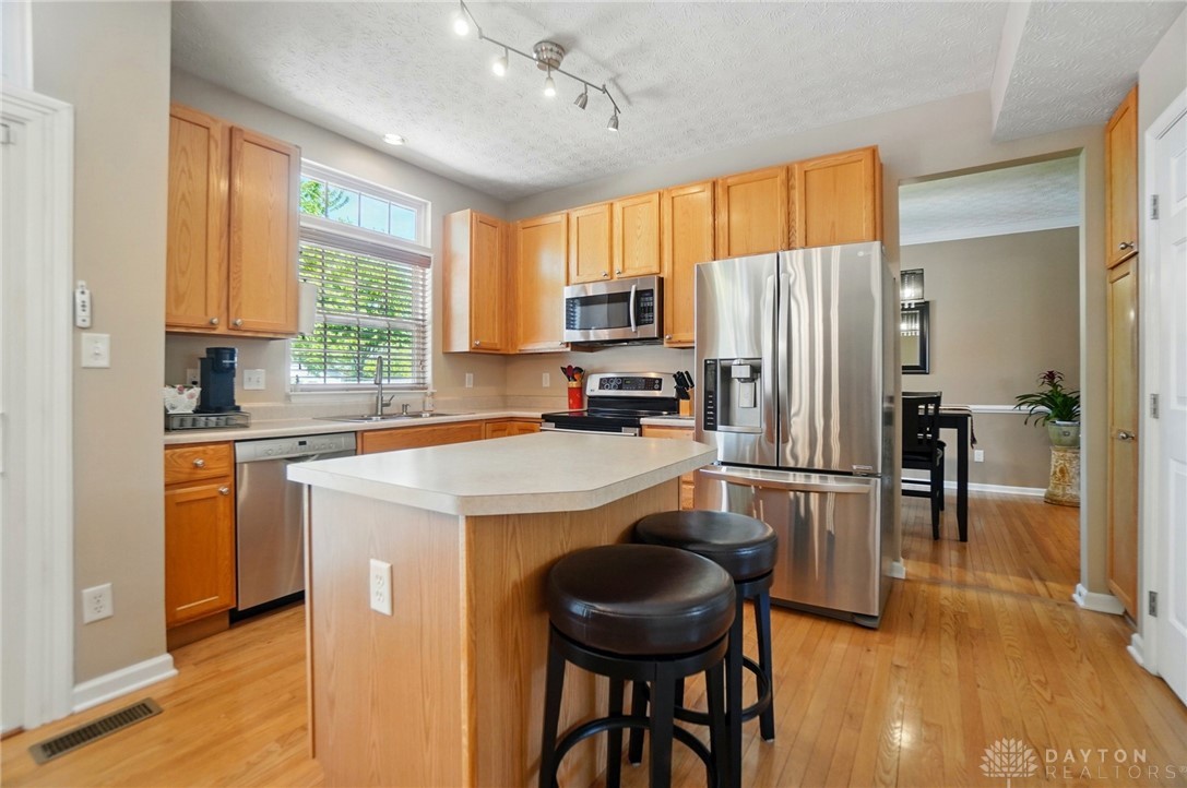 1045 Umbreit Court, Miamisburg, Ohio image 16