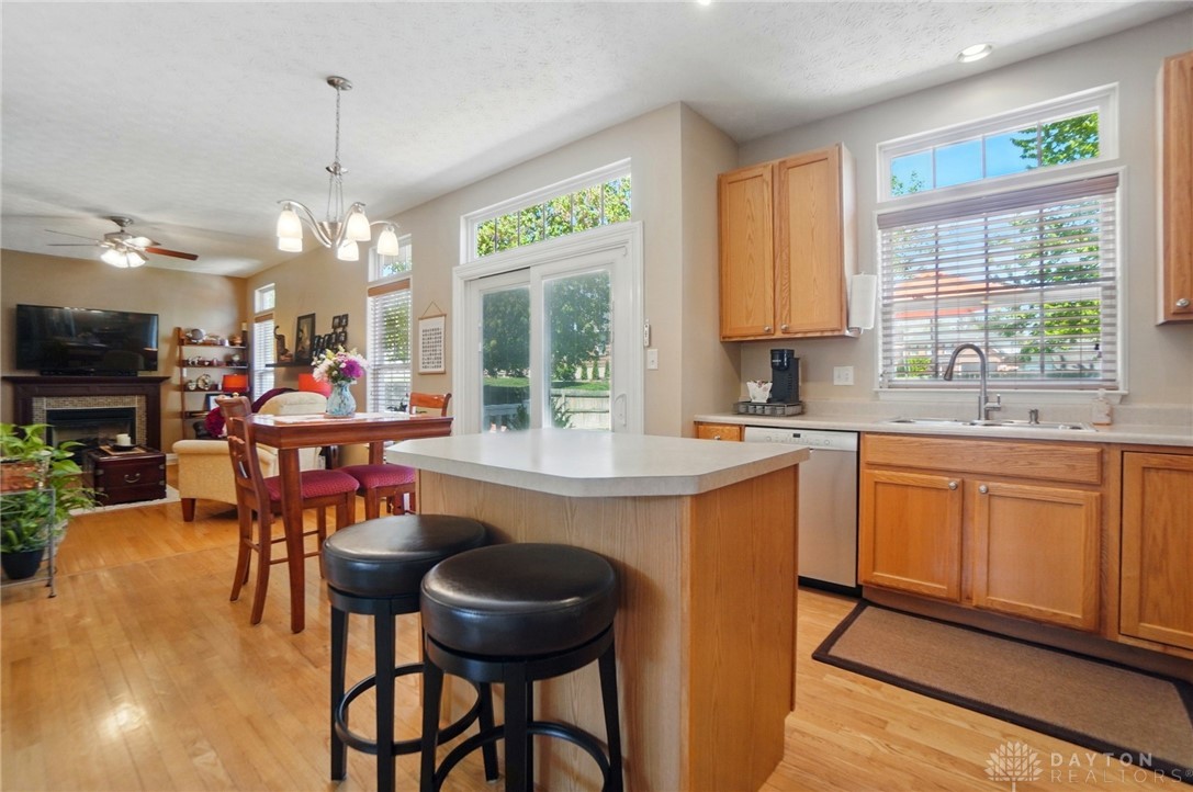 1045 Umbreit Court, Miamisburg, Ohio image 15