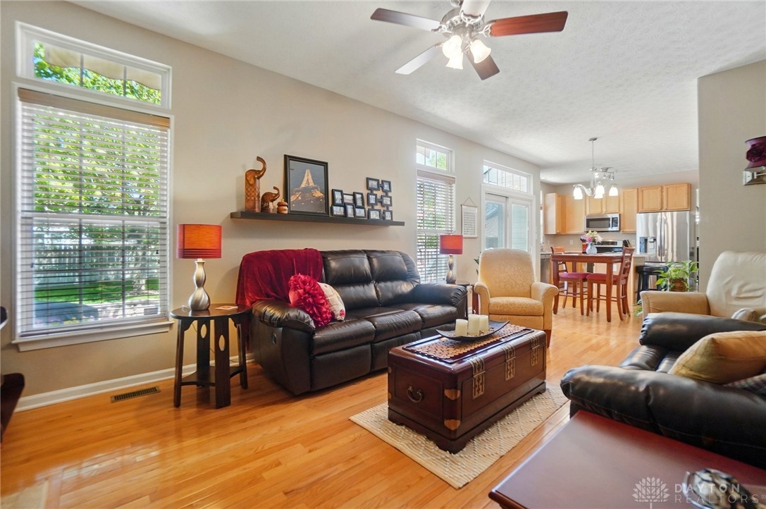 1045 Umbreit Court, Miamisburg, Ohio image 29