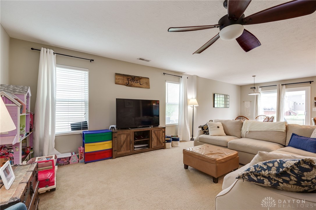 47 Shady Pines Avenue, Springboro, Ohio image 8