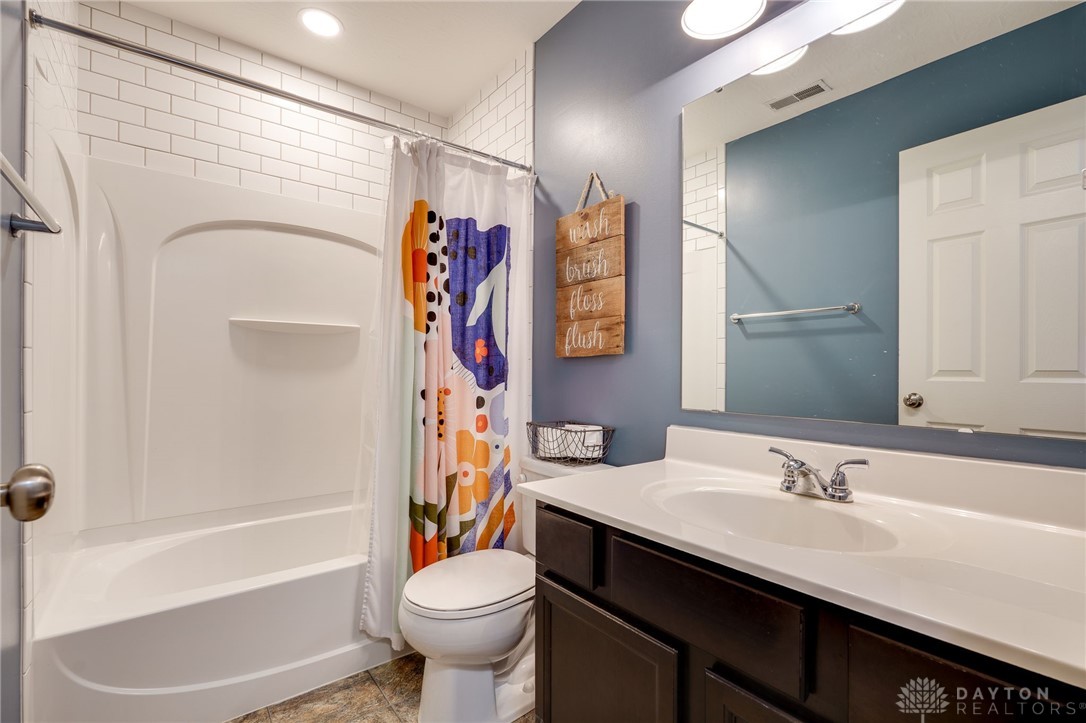 47 Shady Pines Avenue, Springboro, Ohio image 31