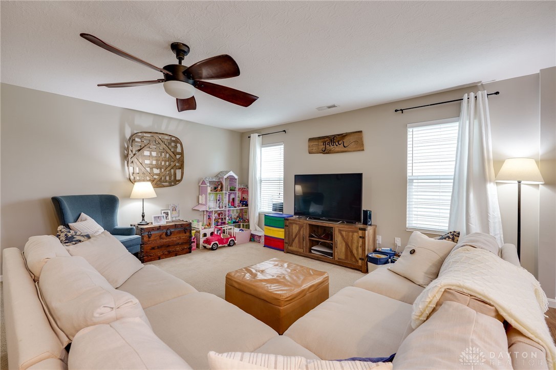 47 Shady Pines Avenue, Springboro, Ohio image 12