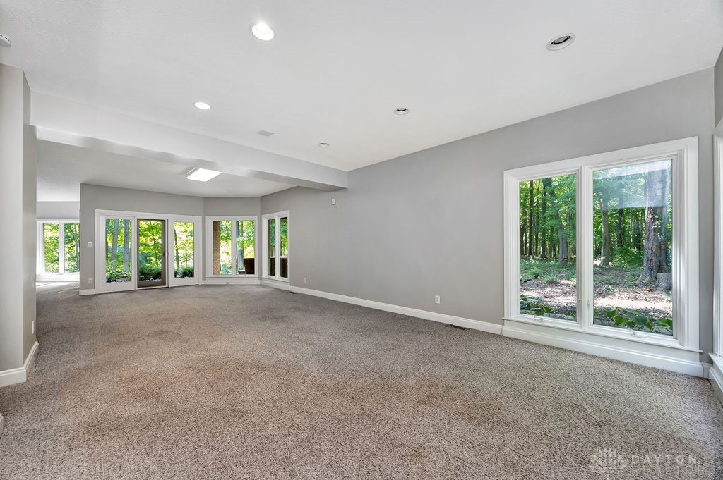 5530 Beejay Court, Dayton, Ohio image 37