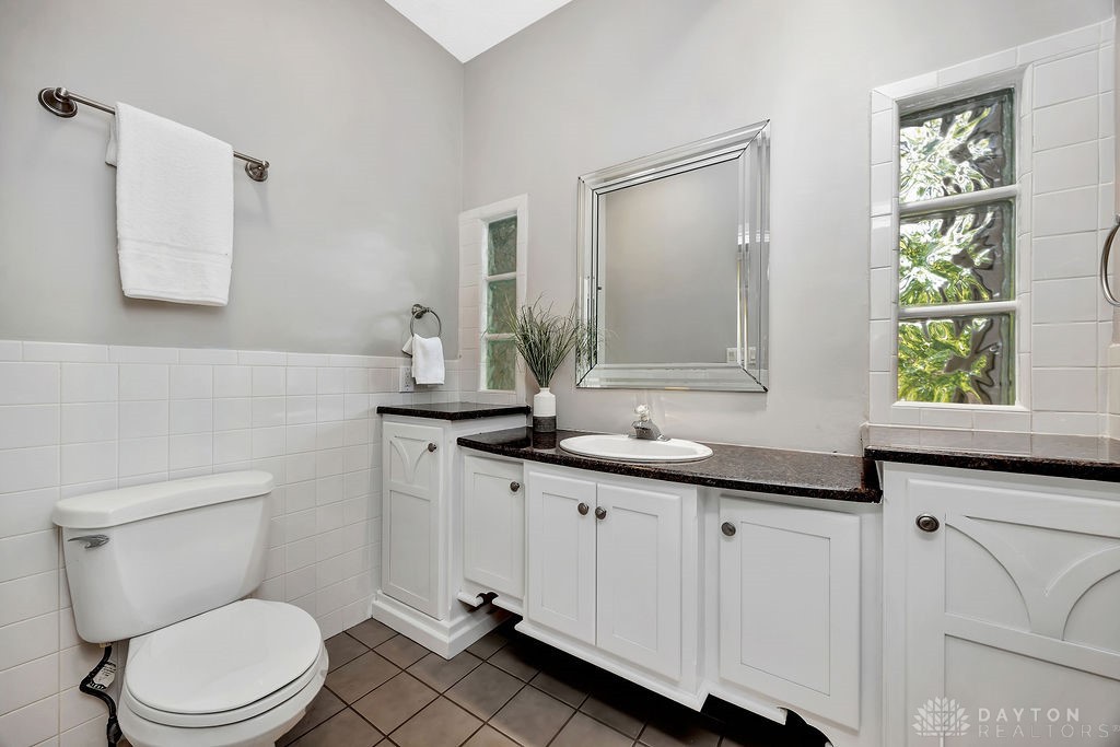 5530 Beejay Court, Dayton, Ohio image 32