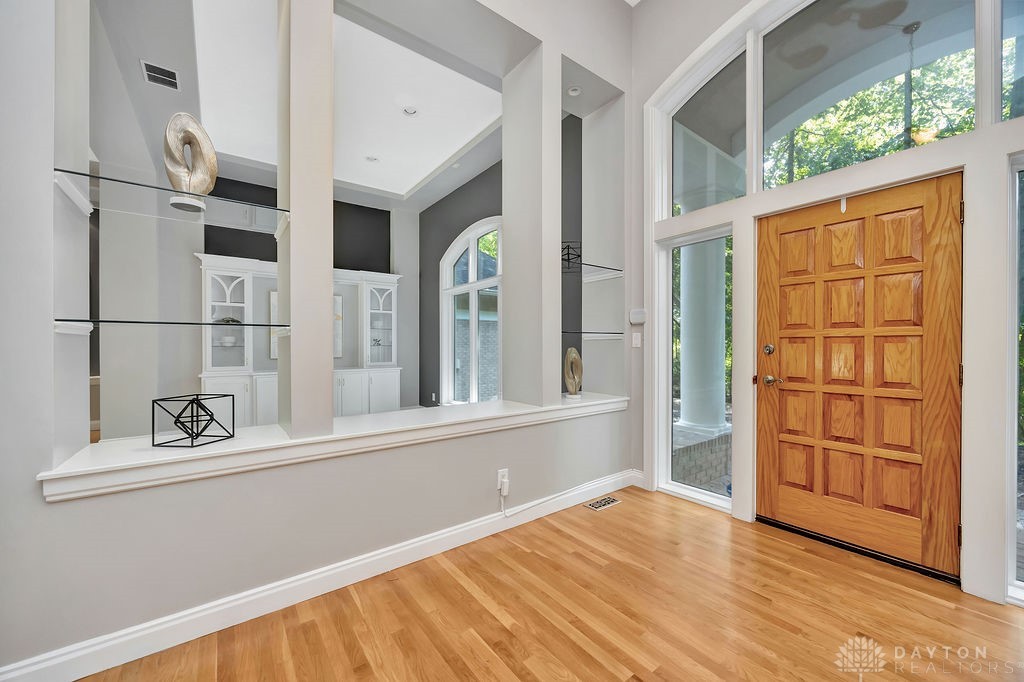 5530 Beejay Court, Dayton, Ohio image 7