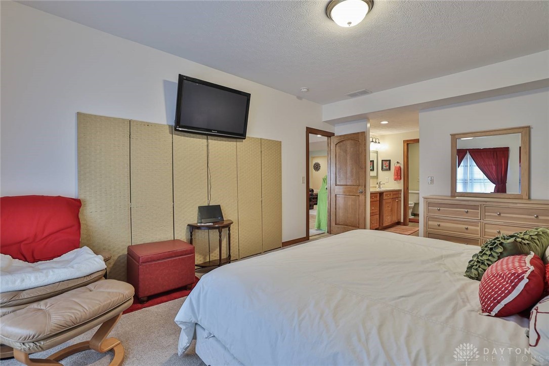 Residential, Clarksville, Ohio image 38