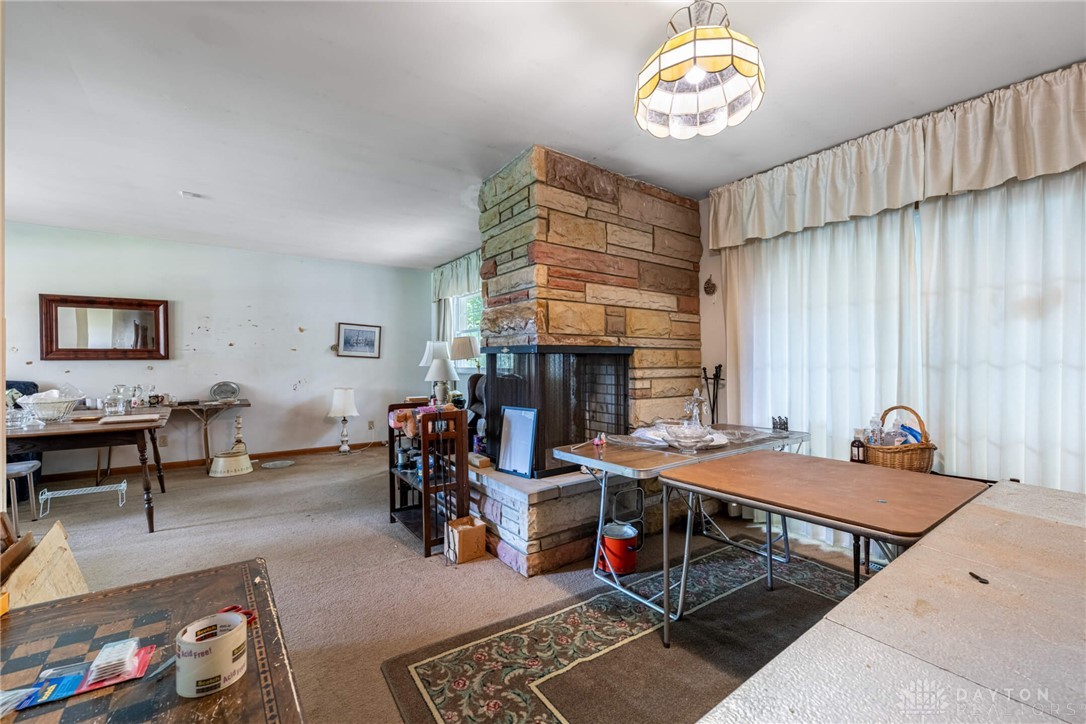 3222 Delrey Road, Springfield, Ohio image 5