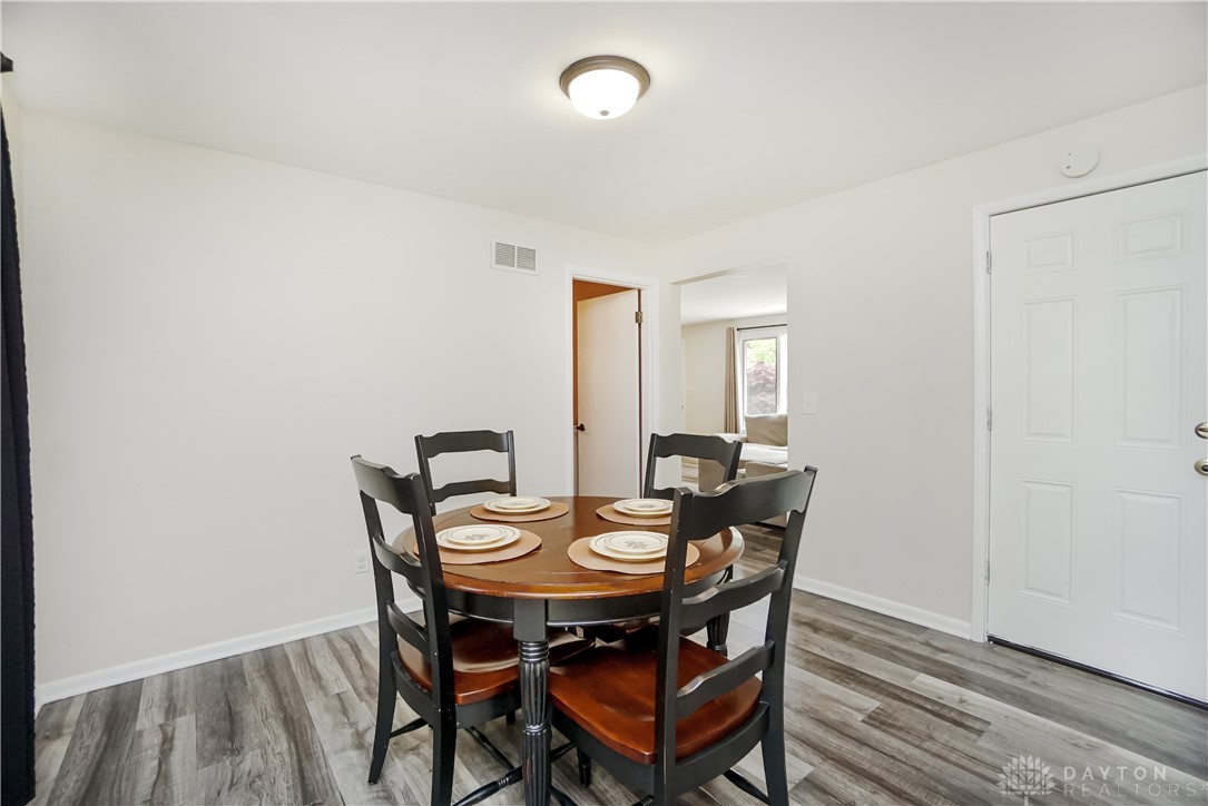 7387 Robin Drive, Maineville, Ohio image 13