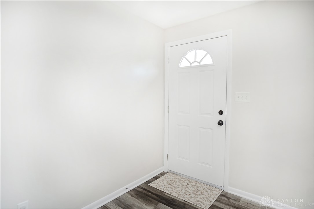 7387 Robin Drive, Maineville, Ohio image 4