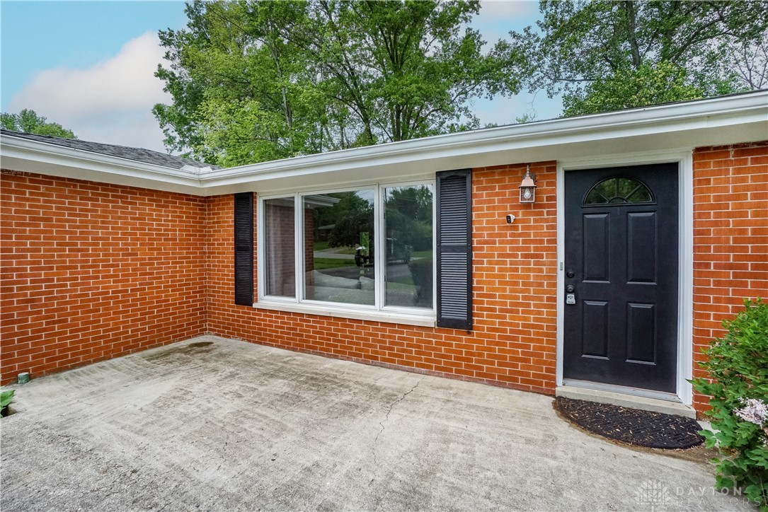 7387 Robin Drive, Maineville, Ohio image 3