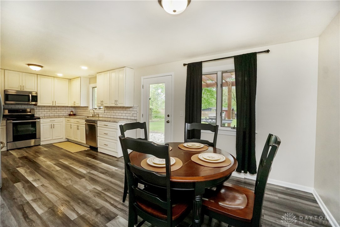 7387 Robin Drive, Maineville, Ohio image 11