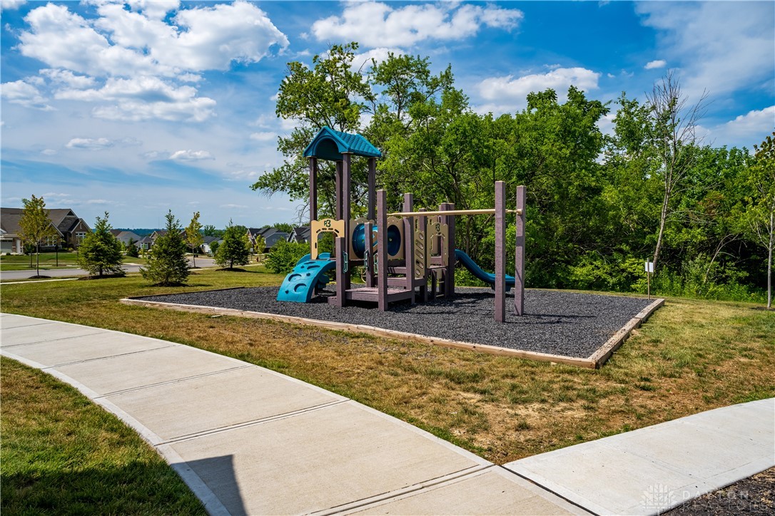 5482 Sheldon Close Road, Middletown, Ohio image 7