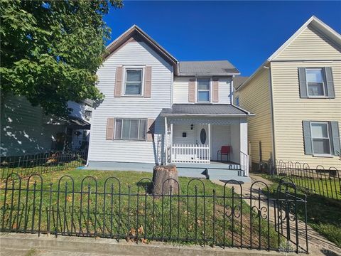 Photo of 1409 Lamar Street, Dayton, OH 45404 (MLS # 945692)
