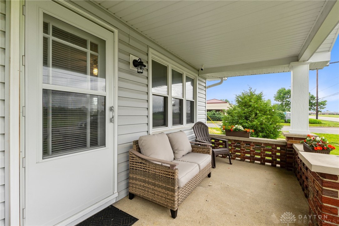 2121 N Fairfield Road, Beavercreek, Ohio image 4