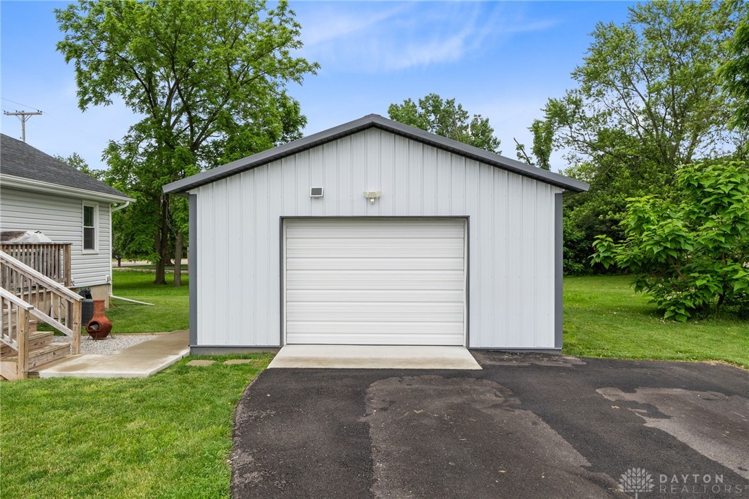 2121 N Fairfield Road, Beavercreek, Ohio image 23