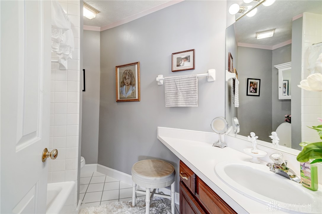 4649 Schrubb Drive, Dayton, Ohio image 48