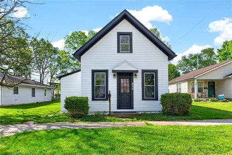 Photo of 830 Washington, Troy, OH 45373 (MLS # 957543)