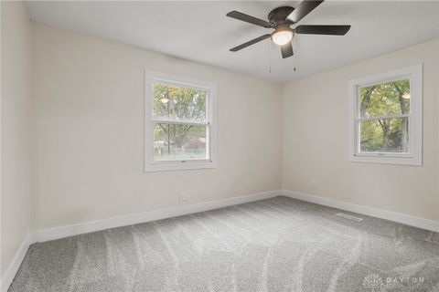 Tiny photo for 5165 Wilmington Pike, Dayton, OH 45440 (MLS # 947064)