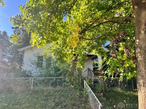 Tiny photo for 124 Knecht Drive, Dayton, OH 45405 (MLS # 946174)