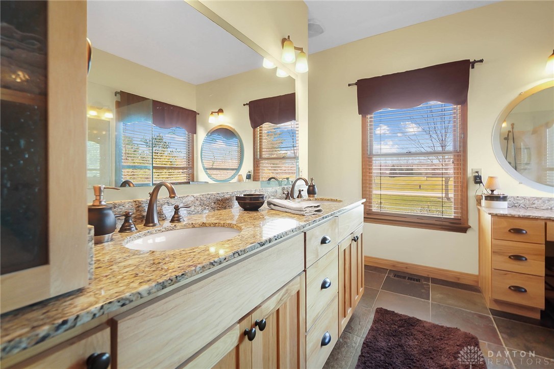 5176 Thomas Drive, Waynesville, Ohio image 34