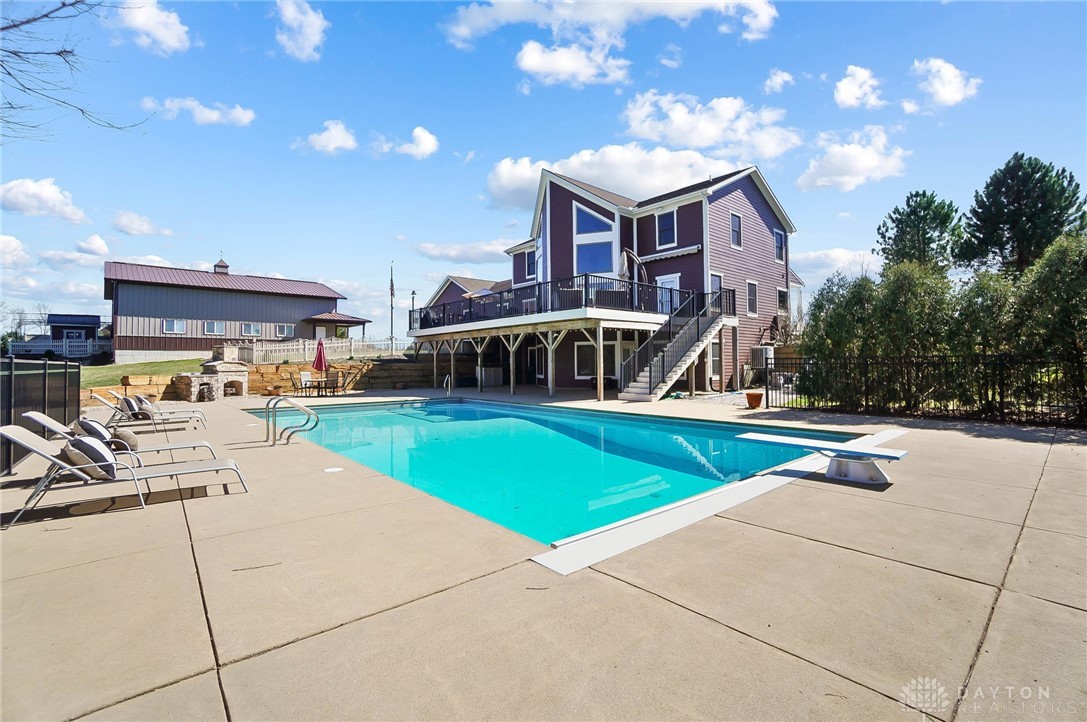 5176 Thomas Drive, Waynesville, Ohio image 1