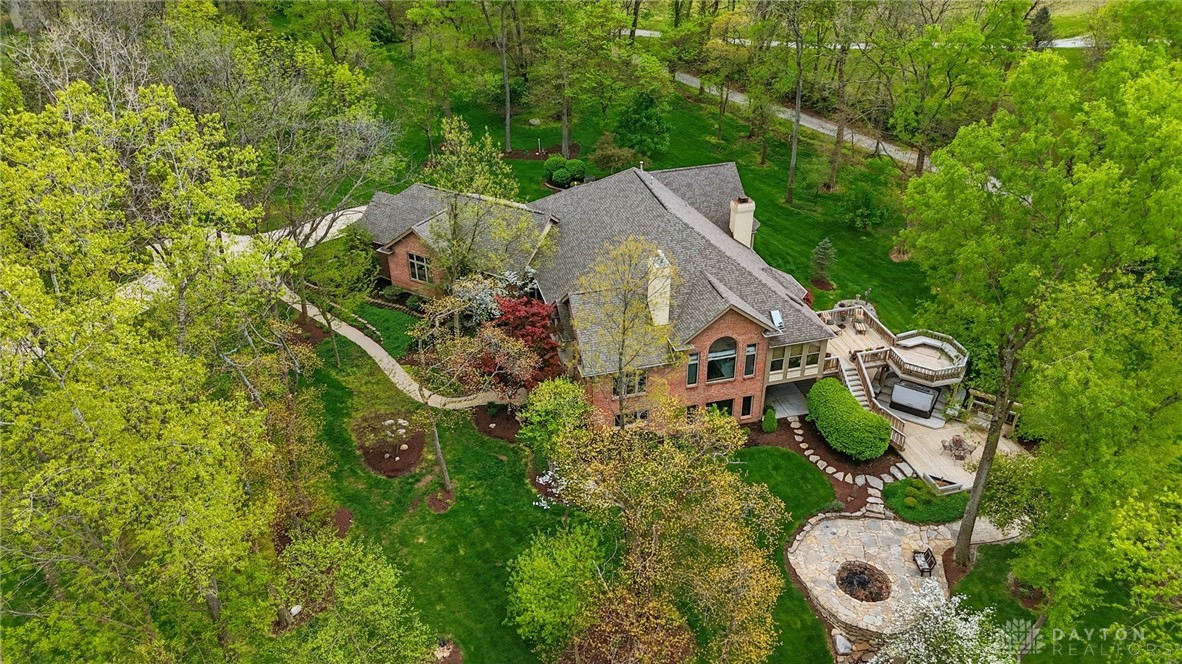 1585 Oakwood Trail, Beavercreek Township, Ohio image 1