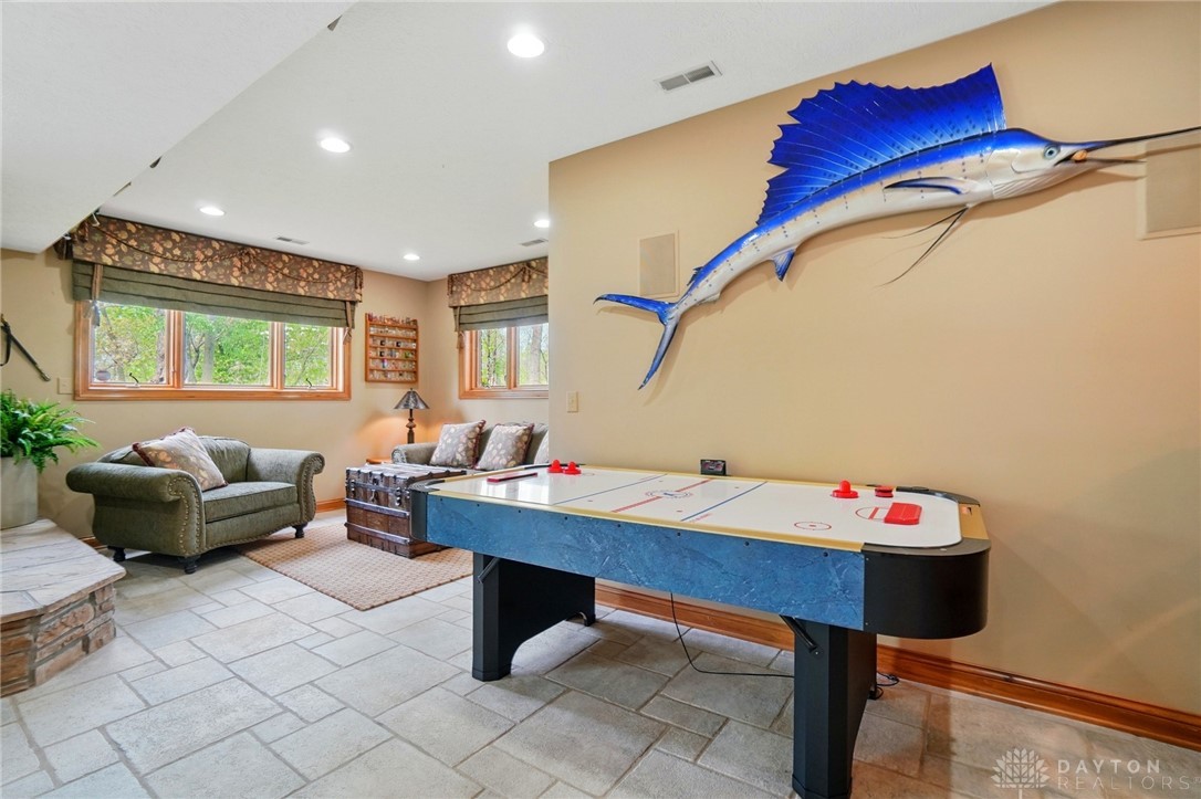 1585 Oakwood Trail, Beavercreek Township, Ohio image 48