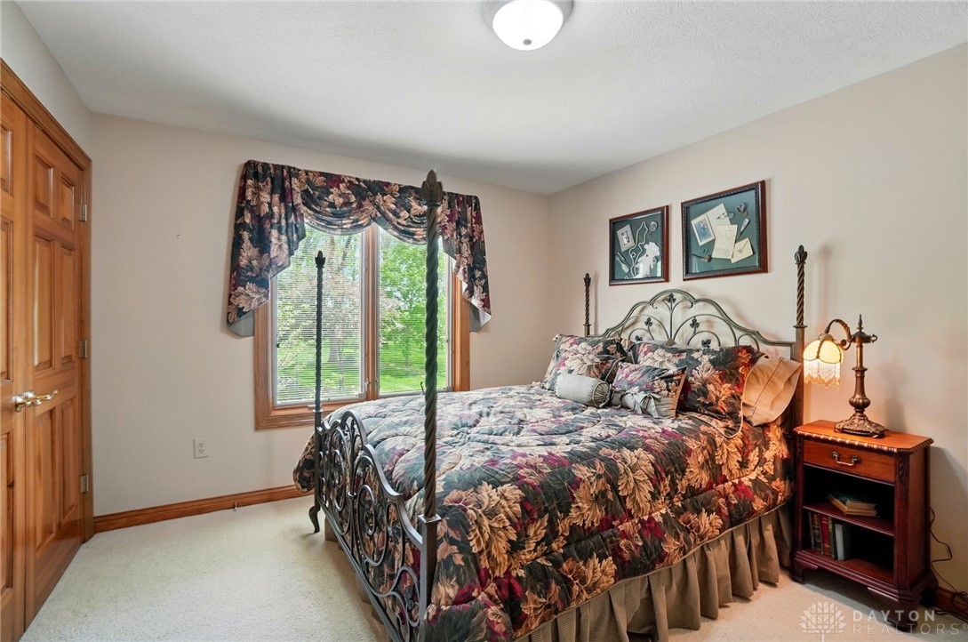 1585 Oakwood Trail, Beavercreek Township, Ohio image 36