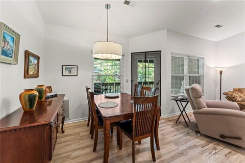 Tiny photo for 11971 Olde Dominion Drive #7, Hamilton, OH 45249 (MLS # 945953)