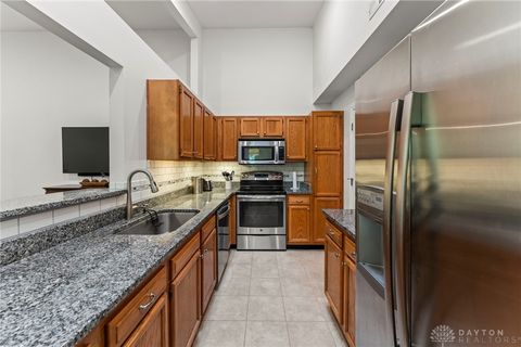 Tiny photo for 11971 Olde Dominion Drive #7, Hamilton, OH 45249 (MLS # 945953)