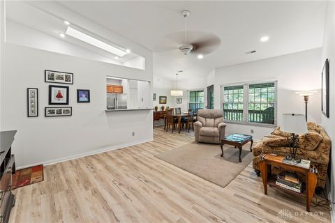 Tiny photo for 11971 Olde Dominion Drive #7, Hamilton, OH 45249 (MLS # 945953)