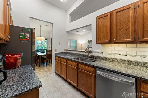 Tiny photo for 11971 Olde Dominion Drive #7, Hamilton, OH 45249 (MLS # 945953)