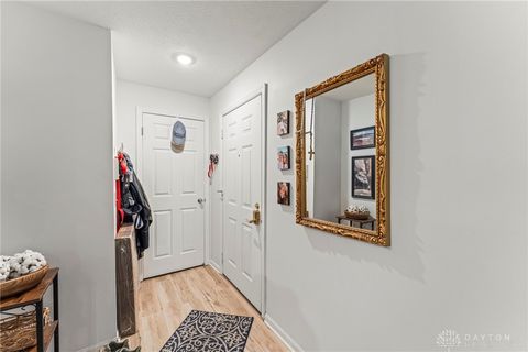 Tiny photo for 11971 Olde Dominion Drive #7, Hamilton, OH 45249 (MLS # 945953)
