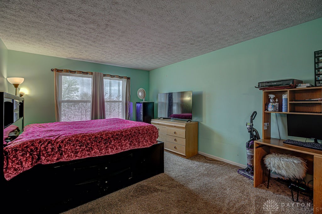 930 E Branch Court, Trenton, Ohio image 11