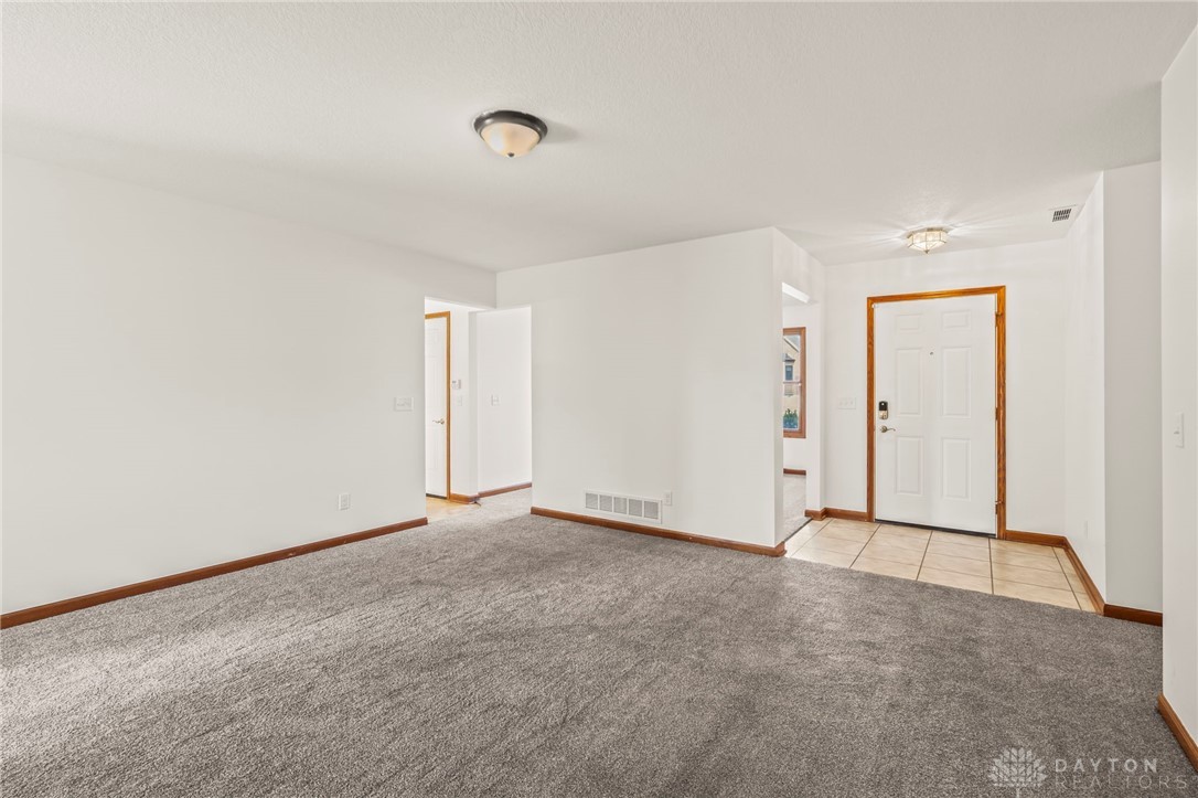 1220 Hazeldean Court, Troy, Ohio image 13