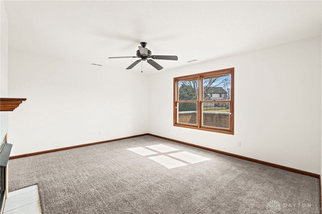 1220 Hazeldean Court, Troy, Ohio image 10
