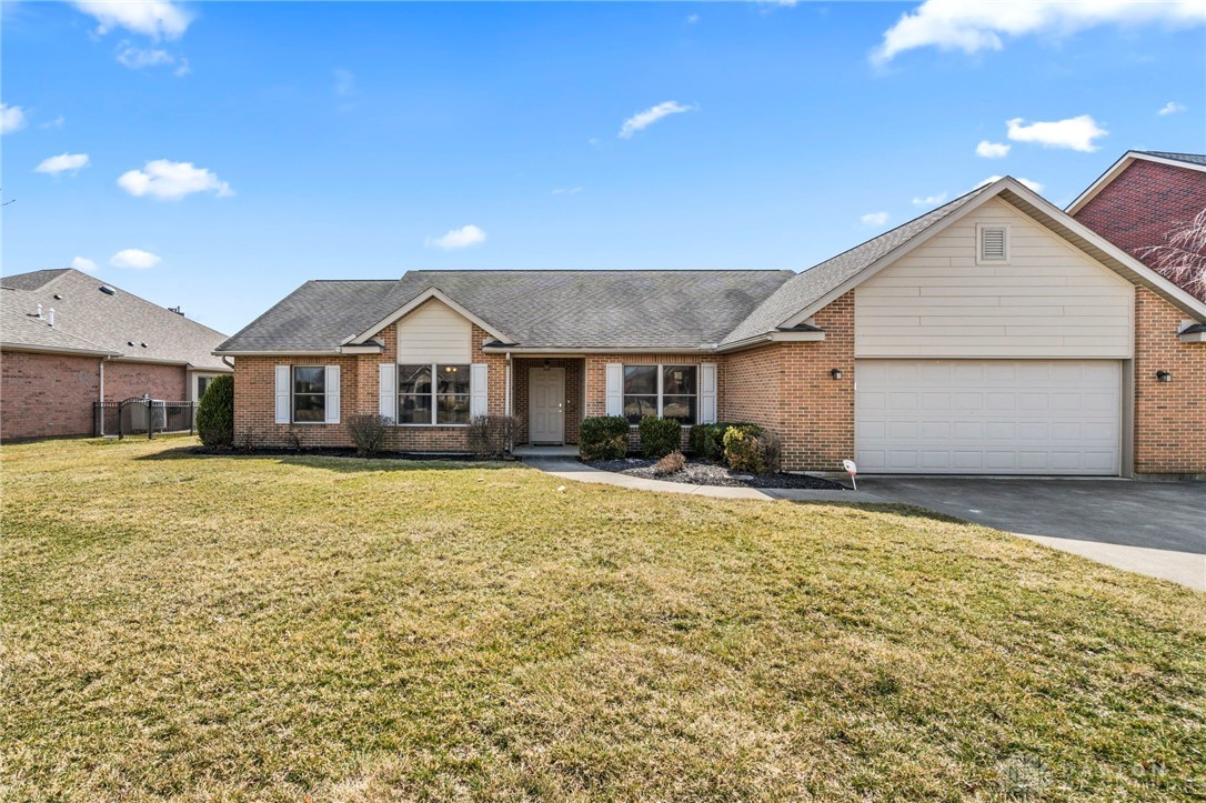 1220 Hazeldean Court, Troy, Ohio image 1
