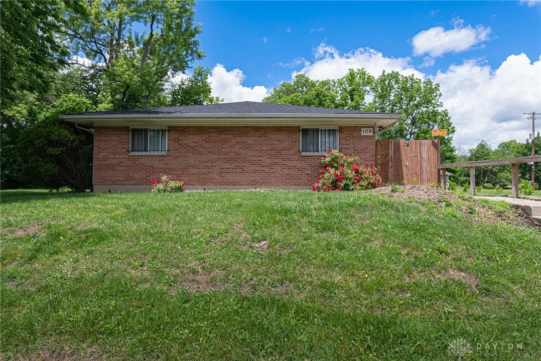 Dayton, Ohio 45402, United States, 1 Bedroom Bedrooms, ,1 BathroomBathrooms,Residential,Active,233008