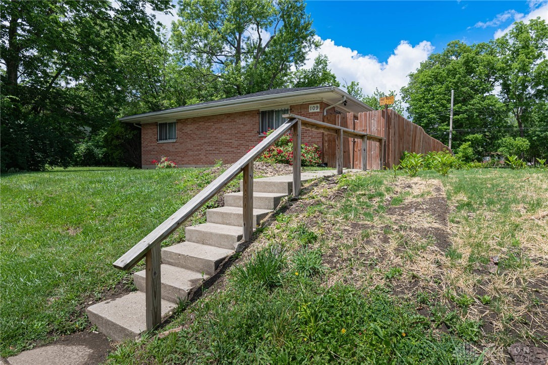 Dayton, Ohio 45402, United States, 1 Bedroom Bedrooms, ,1 BathroomBathrooms,Residential,Active,233008