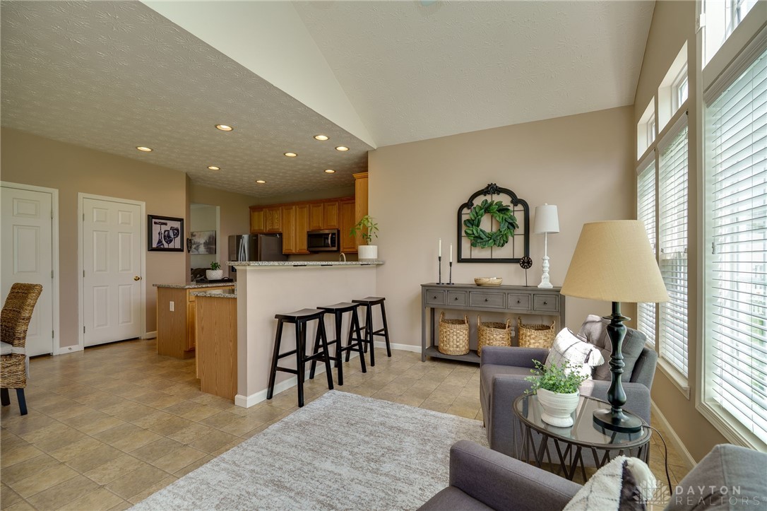 476 Stanton Drive, Springboro, Ohio image 12