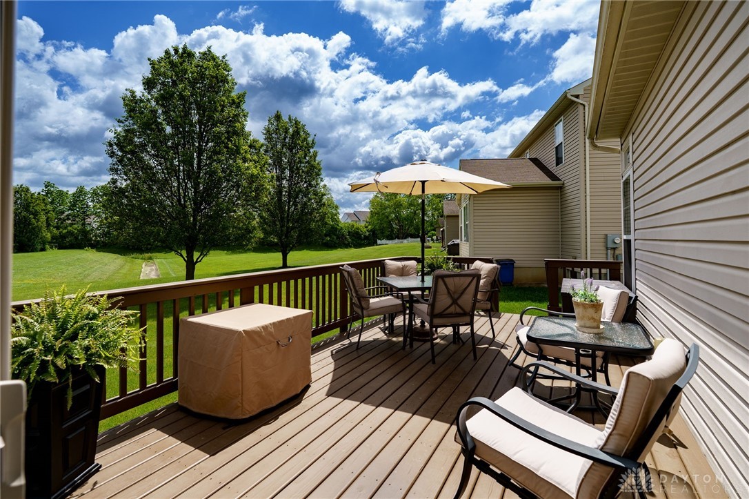476 Stanton Drive, Springboro, Ohio image 3