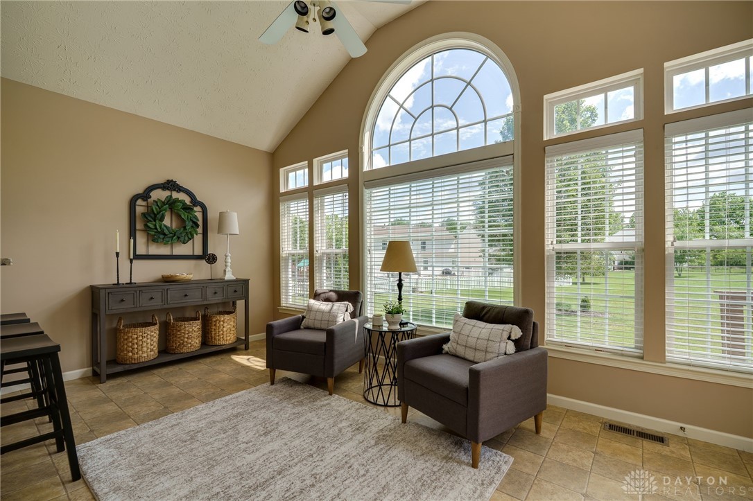 476 Stanton Drive, Springboro, Ohio image 13