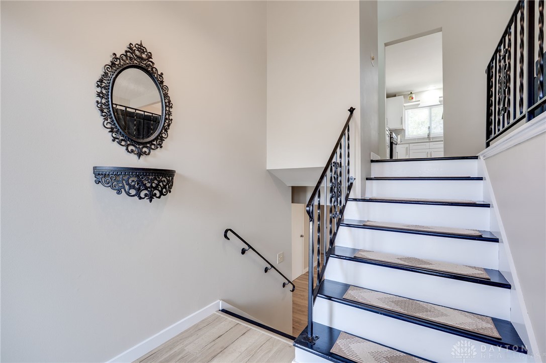 Dayton, Ohio 45431, United States, 5 Bedrooms Bedrooms, ,3 BathroomsBathrooms,Residential,Active,211471