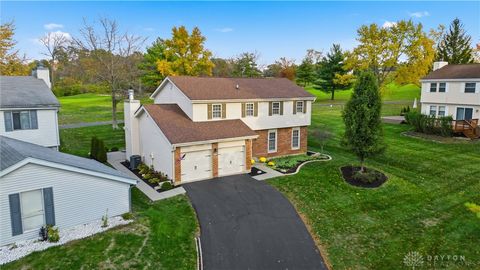 Photo of 5571 Whitetail Circle, West Chester, OH 45069 (MLS # 950283)