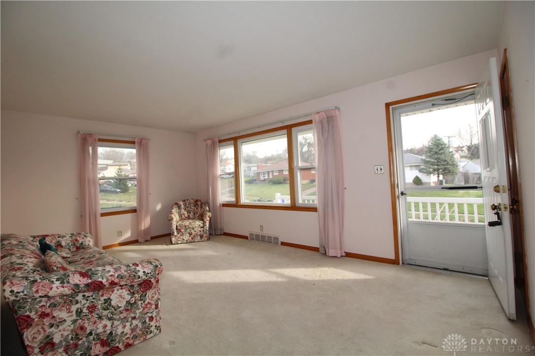 1195 Dale Road, Hamilton, Ohio image 3