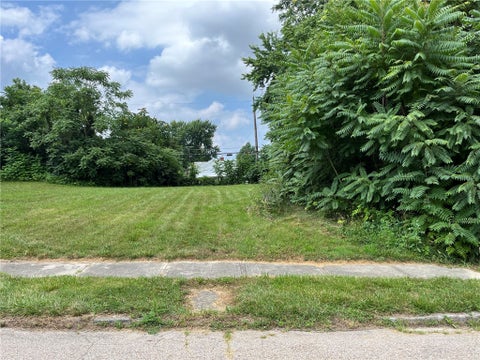Vacant Land For Sale - 41-43 Camden Avenue<br/> Harrison Twp, OH 45424